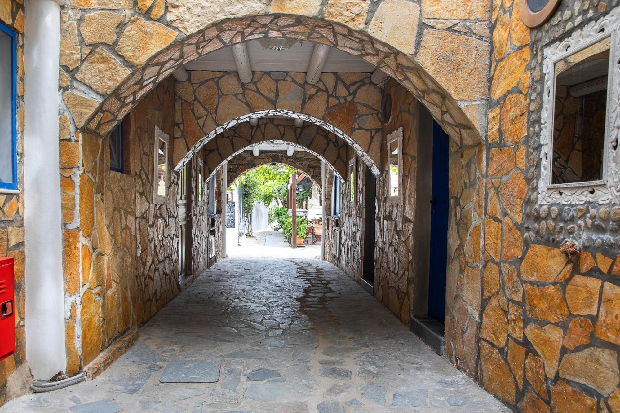 Vassilia On The Beach Serifos Livadakia 外观 照片